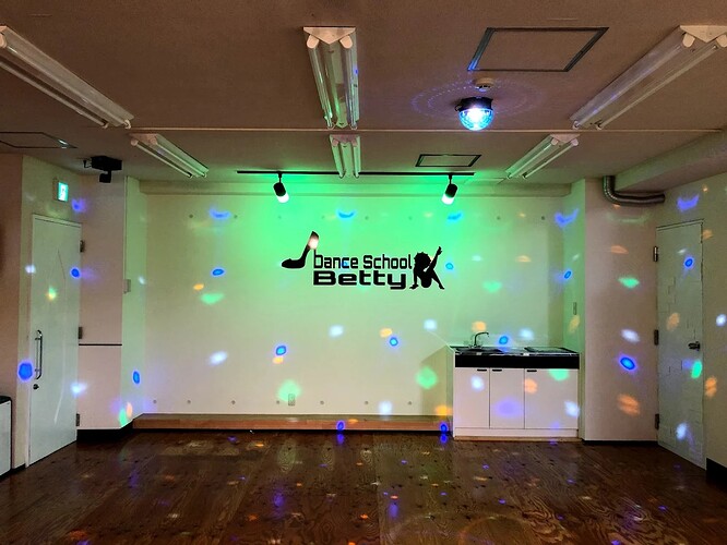 16_Dance School Betty